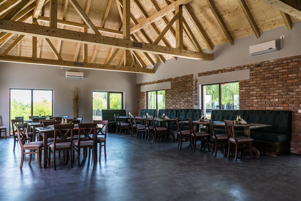 Casa Patru Anotimpuri 4* Dunavăţu de Jos